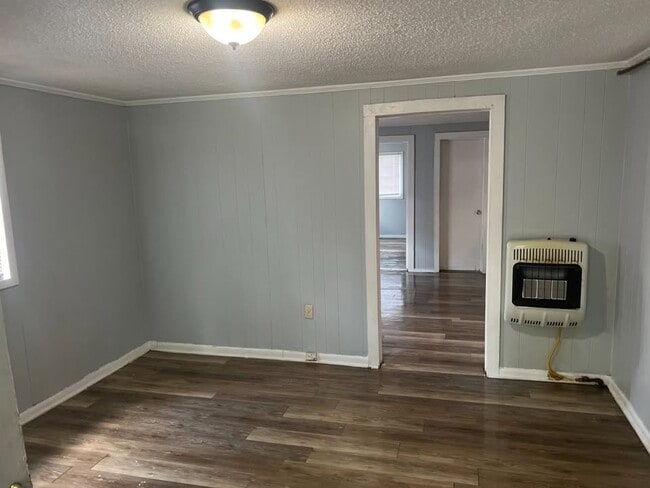 Building Photo - 1302 Southern Ave Rental