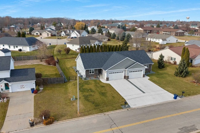 Photo - 4 Bedroom- 2.5 Bathroom New Build Duplex- Pulaski!