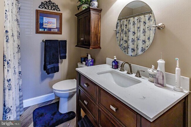 Photo - 3408B Neils Ct