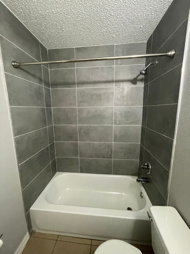 Photo - 4312 76th St W
