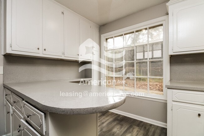 Photo - 1804 Breeland St