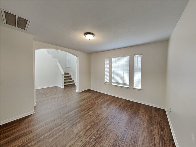 Photo - 16807 Pheasant Creek Ct