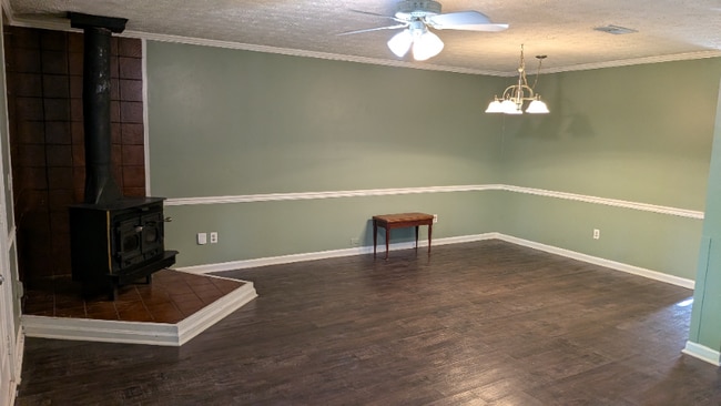 Photo - 1534 Spender Dr