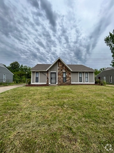 Building Photo - 4407 Howardcrest Dr Rental