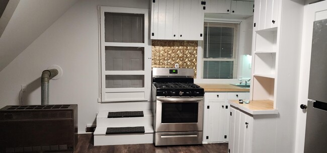 Photo - 18 William St Unit 3