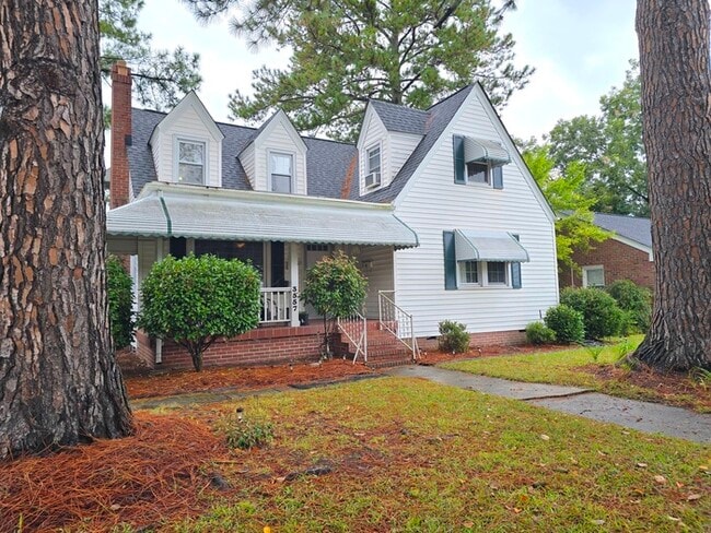 Building Photo - CUTE & COZY 2BED/1BATH DUPLEX FOR RENT - U...