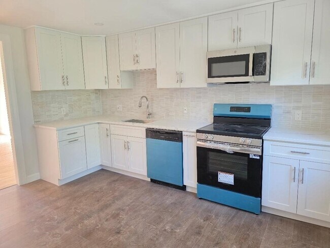 Photo - 110 Clay St Unit 3