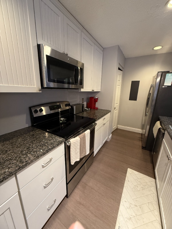 Photo - 46 Brewster Cir