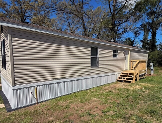 Photo - 11 Deerwood Park