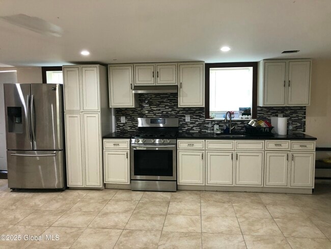 Photo - 2441 Avenue A