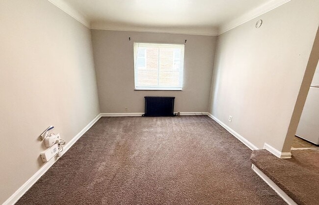 Photo - 956 Ludlow Ave Unit 956-03