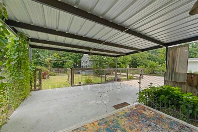 Photo - 1113 N New Rd