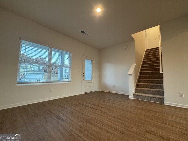 Photo - 102 Lavender Cir
