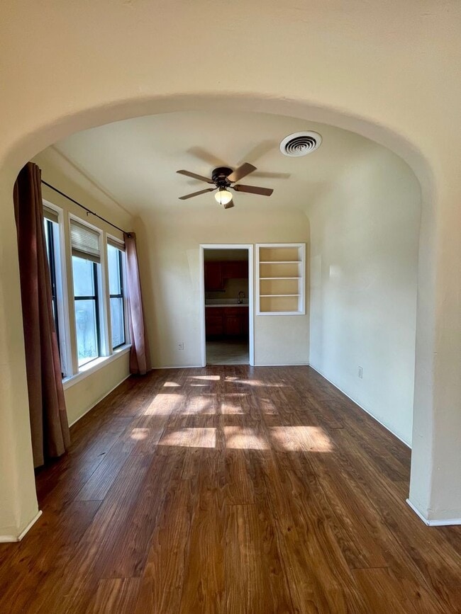 Photo - 2 Bedroom 1 Bathroom Home in Spring Valley