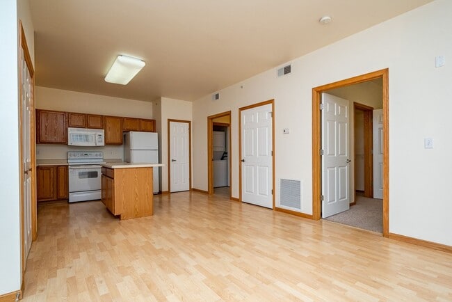 Photo - Woodridge Estates