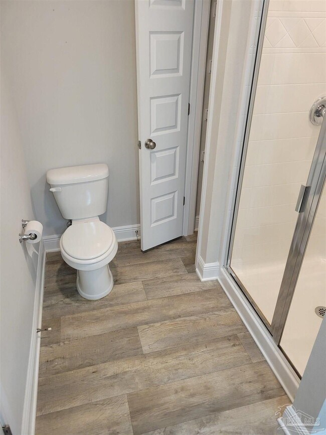 Photo - 6081 Royal Port Ct