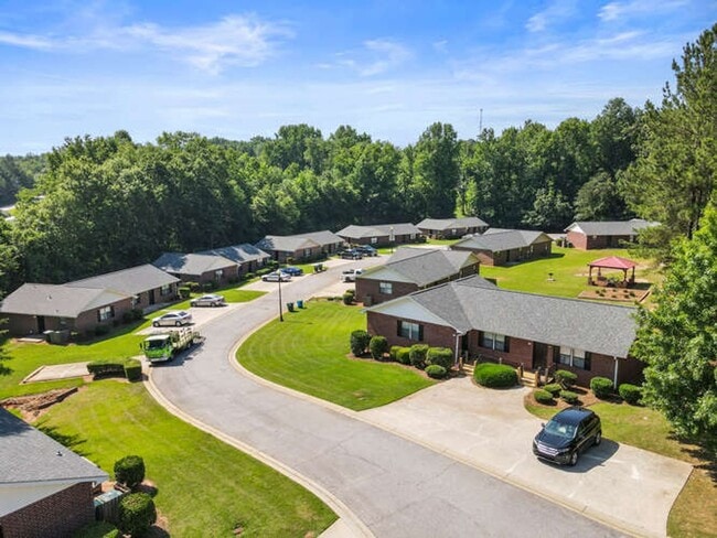 Photo - Jackson Place Apartments