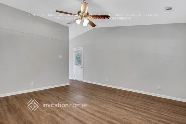 Photo - 1459 Meadowlark Dr