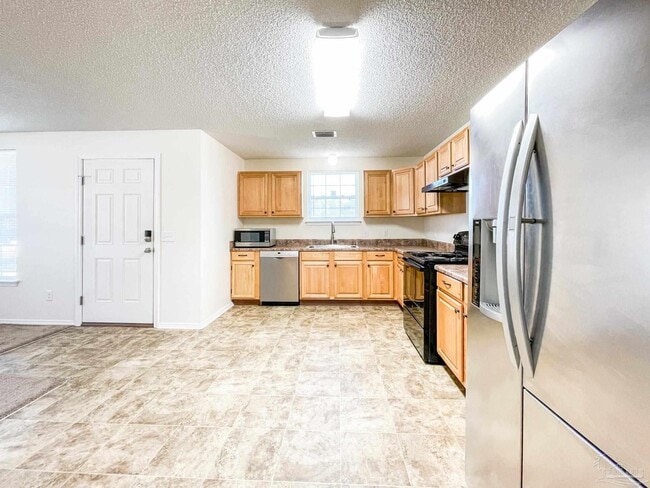 Photo - 8921 Camshire Cir