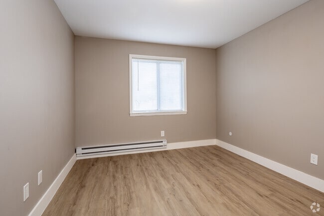 1BR, 1BA - 650SF - Fir