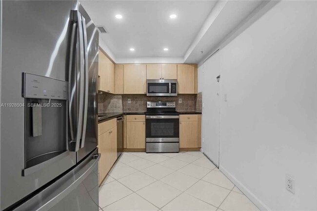 Photo - 10350 W Bay Harbor Dr Unit 2L