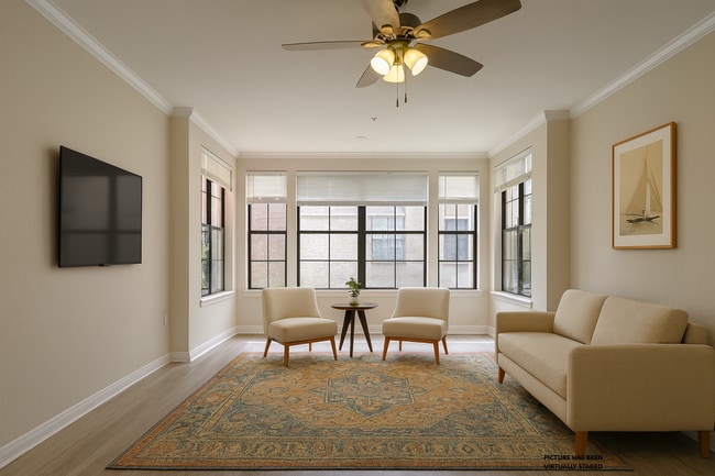 Building Photo - 1x1 New Flooring throughout! Spacious and ...