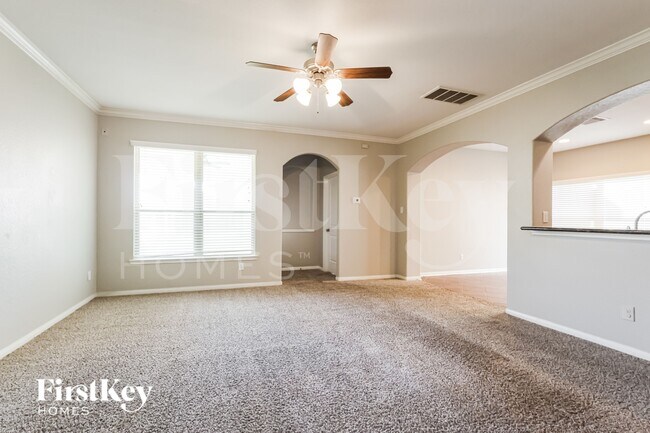 Photo - 139 Piney Pathway