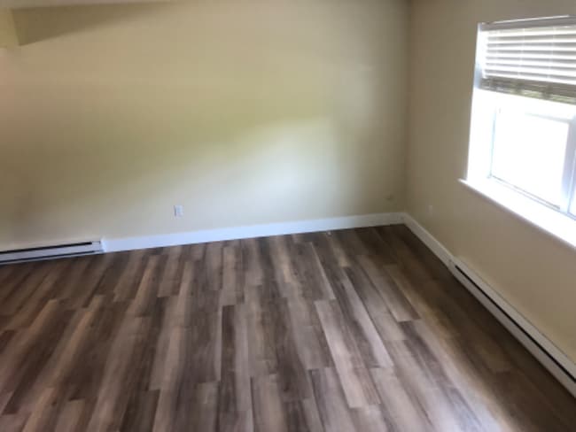 485 Old Niskayuna Rd Unit B