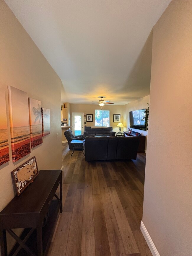 Photo - 4888 Lofty Oak Dr