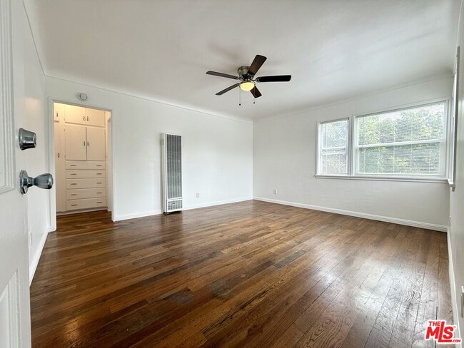 Photo - 5659 Dairy Ave