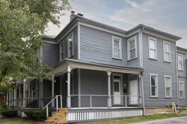 Photo - Summit St 788-790 MLR Apartment Unit 788