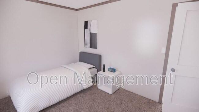 Photo - 755 N Tratt St