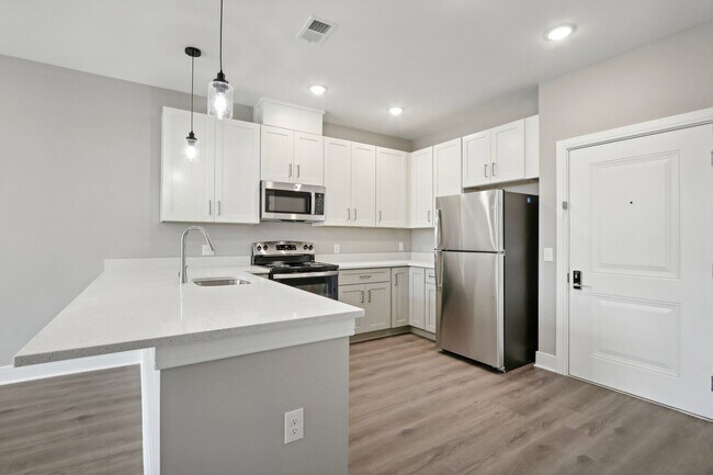 Regency @ Menlo Park Terrace