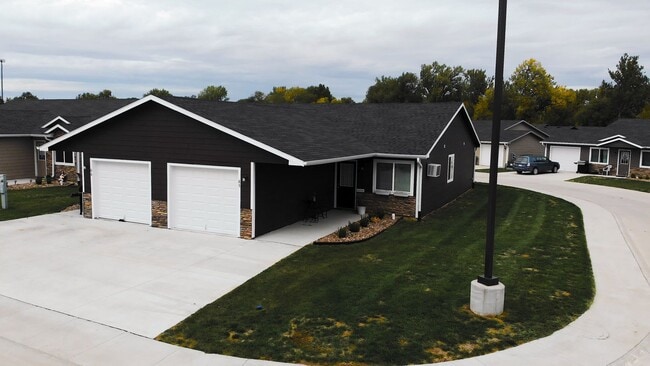 3 Bedroom, Single-story Townhomes for rent... - 3 Bedroom, Single-story Townhomes for rent...