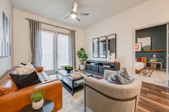 Photo - The Silverlake