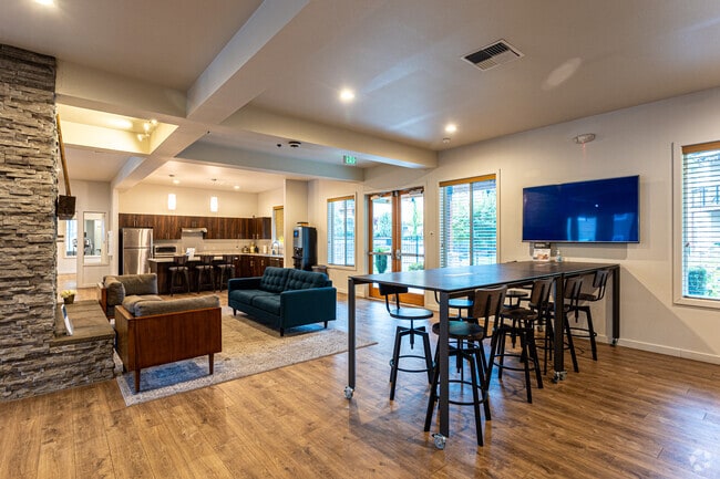 Oficina de arrendamiento - Britton Place