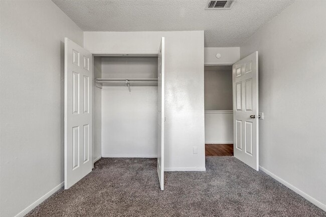 Photo - 7700 Creekbend Dr Unit 143