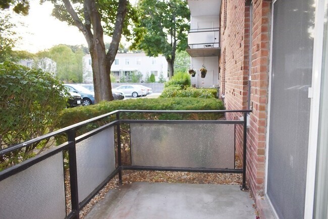 Photo - 55 Broadlawn Park Unit 17