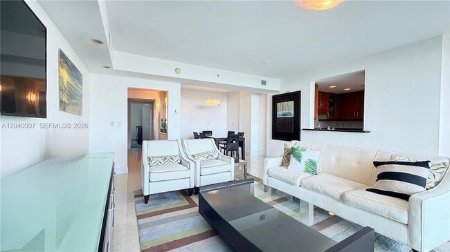 Photo - 19400 Turnberry Way Unidad 1131