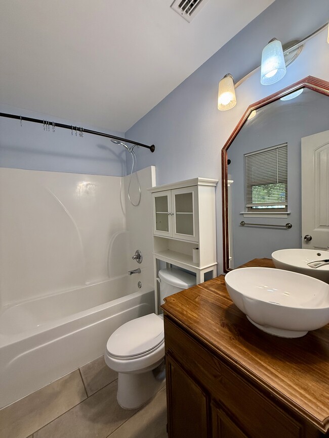 Photo - 17048 Harry Jones Rd