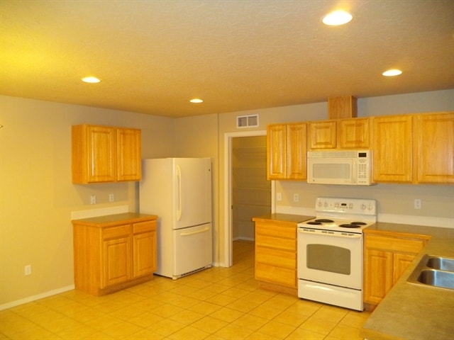 Photo - 9565 W Shelborne Dr