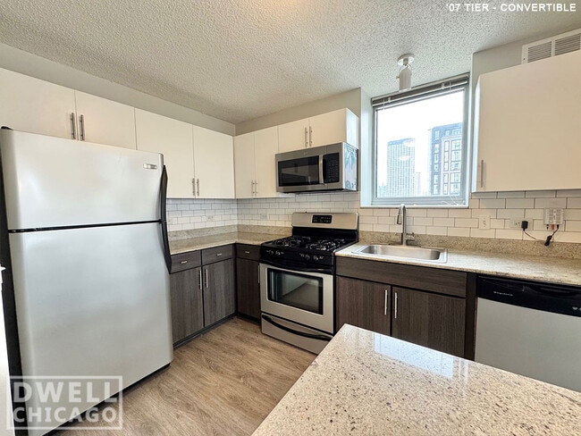 Photo - 161 N Jefferson St