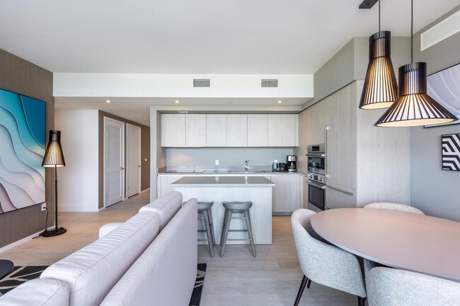 2721 Hallandale Beach Blvd Unit SI FL12-ID1049826P
