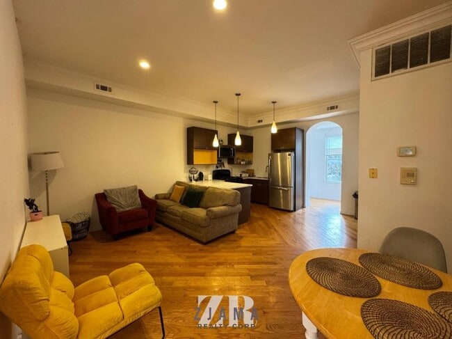 Photo - 5 bedroom in Brooklyn NY 11232