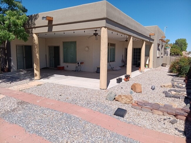 Photo - 3 Bedroom, 2 Bathroom Home! Schedule a Sho...