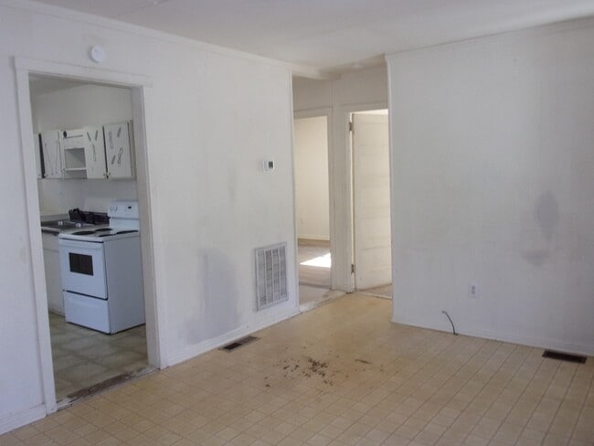 Photo - 502 Brendale Dr