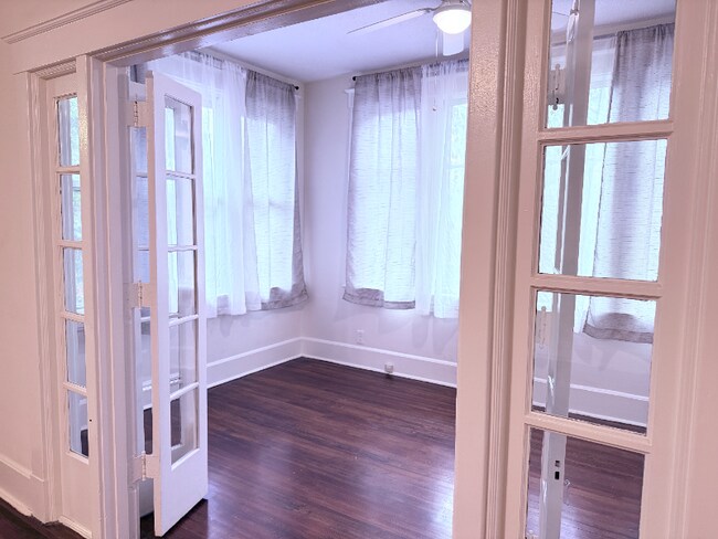 Photo - 3429 Ruther Ave Unidad 2