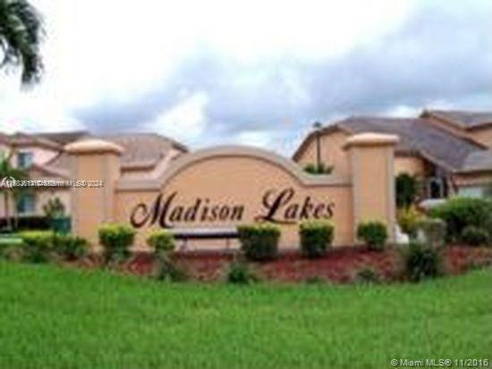 Photo - 5167 Madison Lakes Cir E Townhome