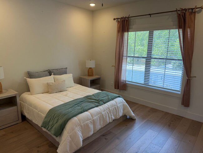 Photo - 1218 Tigers Tail Trl