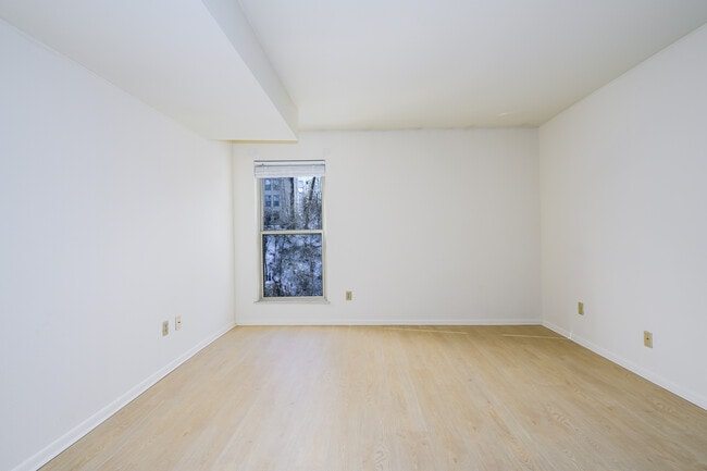 Oak Forest Apartments